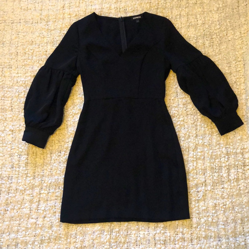 Express Black Balloon Sleeve Cocktail Dress